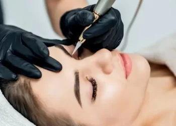 تاتو ابرو چیذر